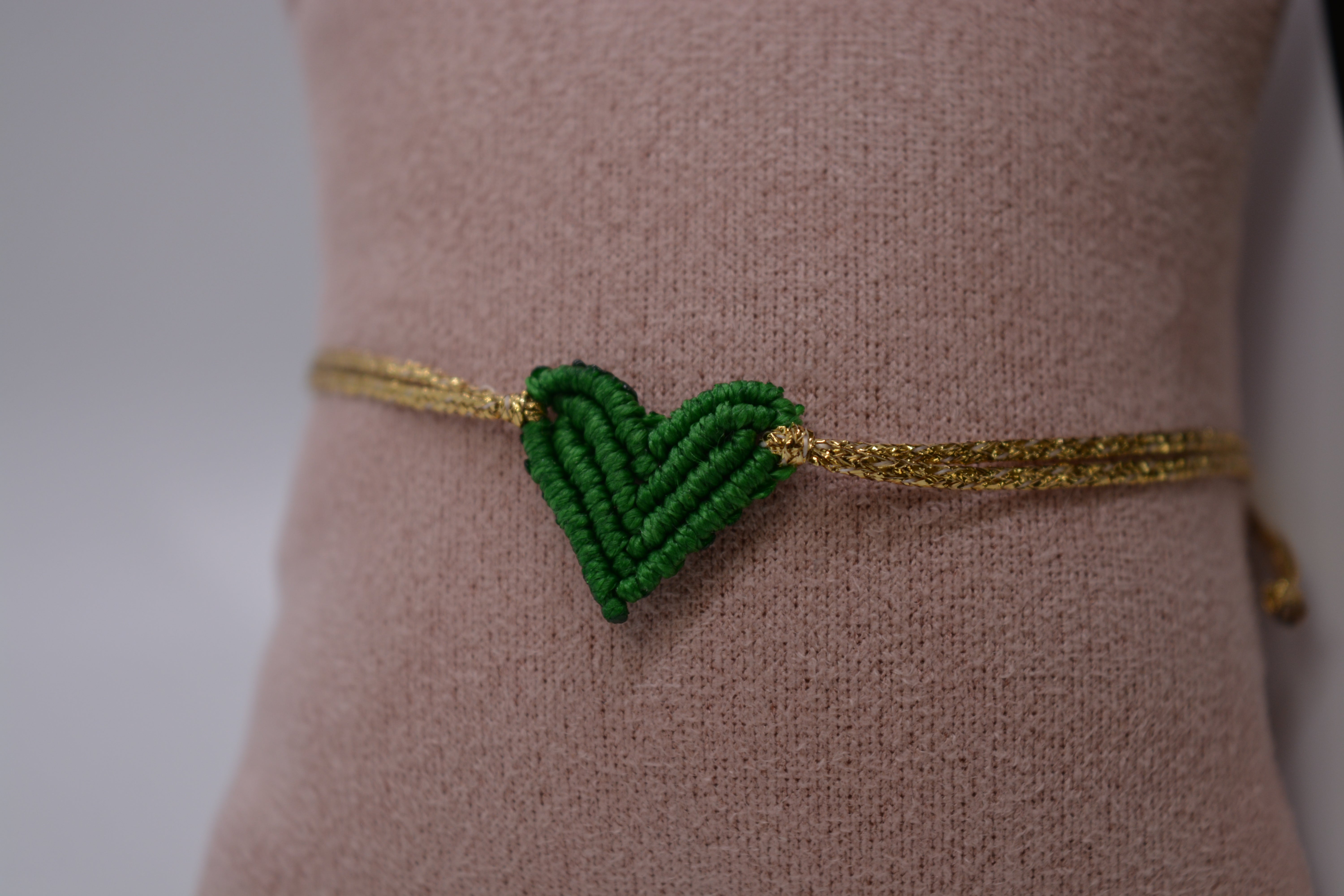 Bracciale Cuore Macramè